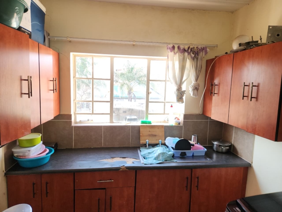 2 Bedroom Property for Sale in Rustenburg Central North West